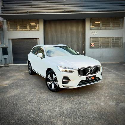 VOLVO XC60 2.0 T8 RECHARGE PLUS AWD GEARTRONIC